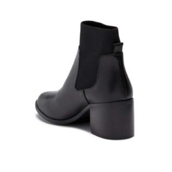Steve Madden Womens Erika Leather Closed Toe Ankle Chelsea Boots - Picture 3 of 12